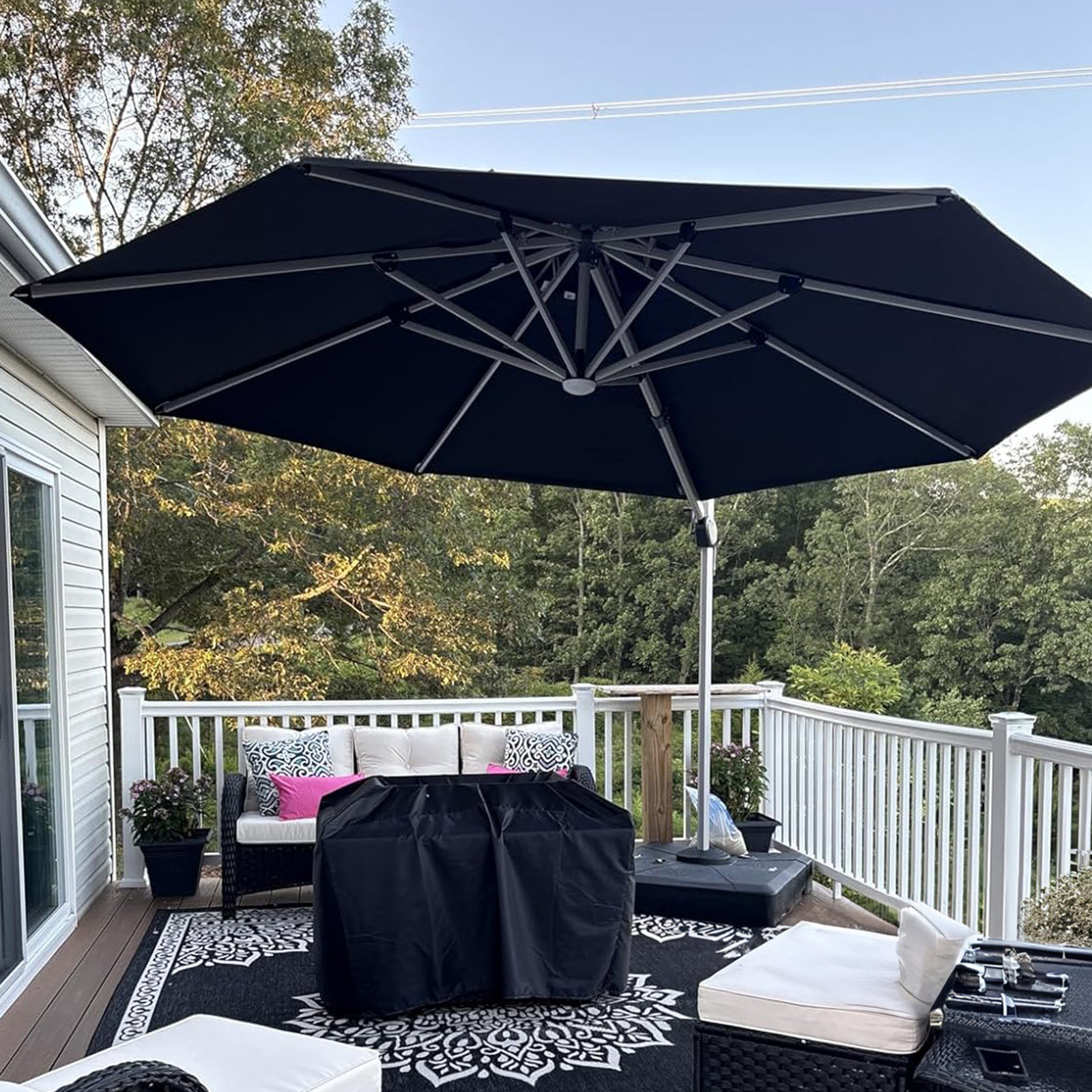 Lillehammer 12' Cantilever Umbrella with Lights, Black