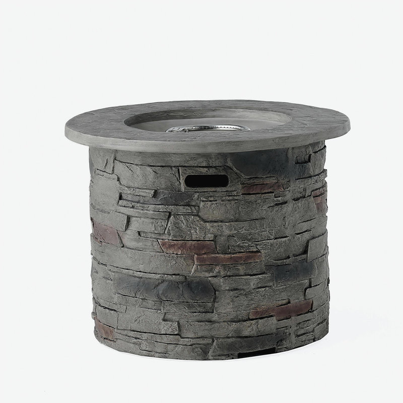 Outdoor 32-inch round propane fire pit