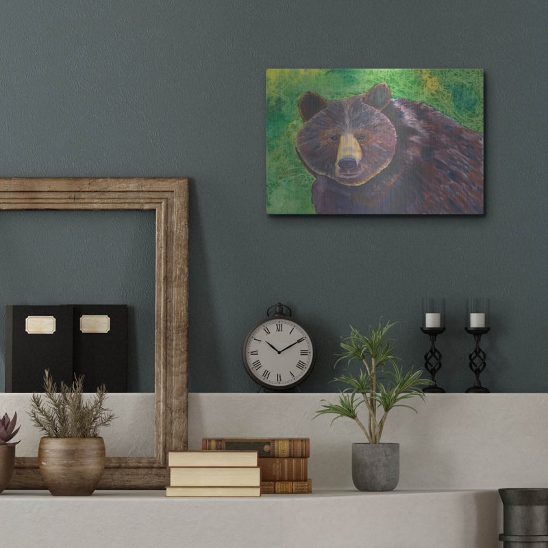 «Bear» par Carissa Luminess, H 12 po x l 16 po