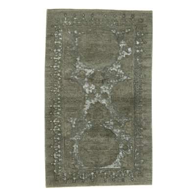 Hand-Knotted High-Quality Lilac Area Rug