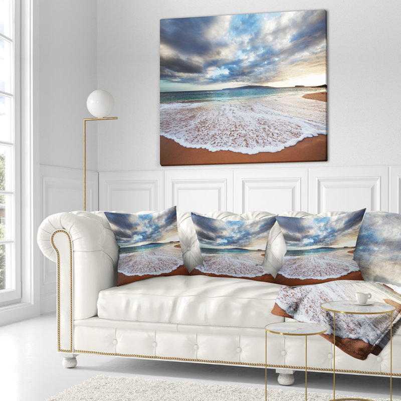 Coussin lombaire en mer profonde avec nuages et ondes seascape, Carrée 18 po x 18 po