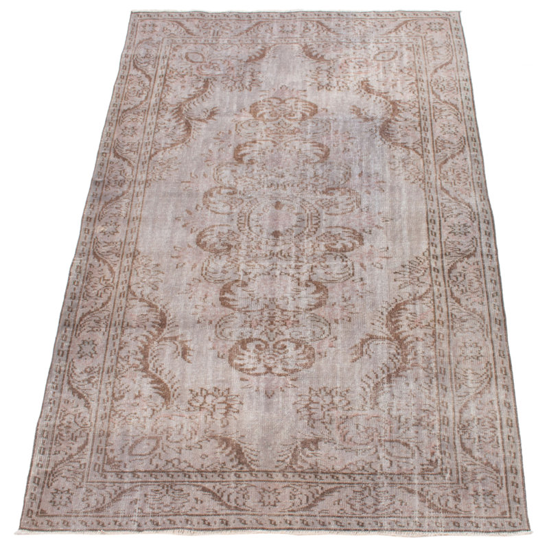 Tapis brun clair à transition de couleur 5 pi 8 po x 8 pi 11 po