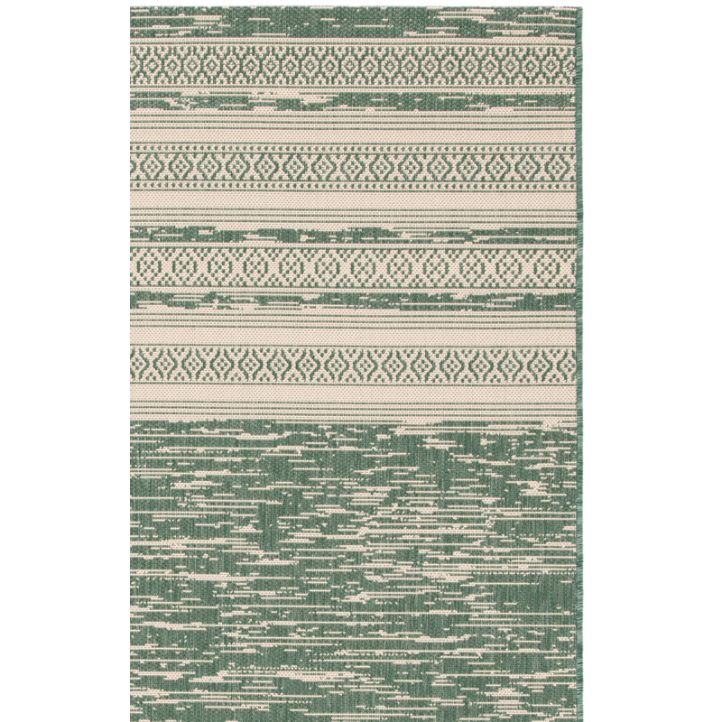 Courtyard Performance Southwestern Indoor/Outdoor Area Rug, Rectangle 4' x 5'7"