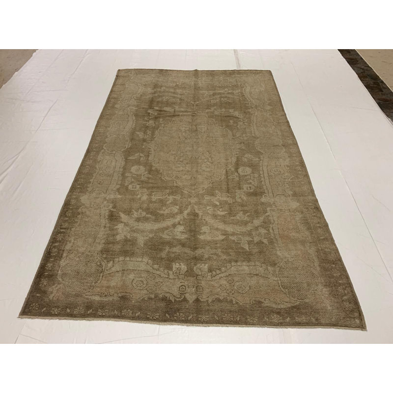 Tapis tribal 5 x 9 Anatolian