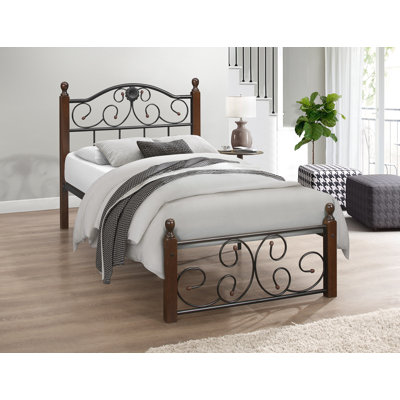Berlinville Metal Bed
