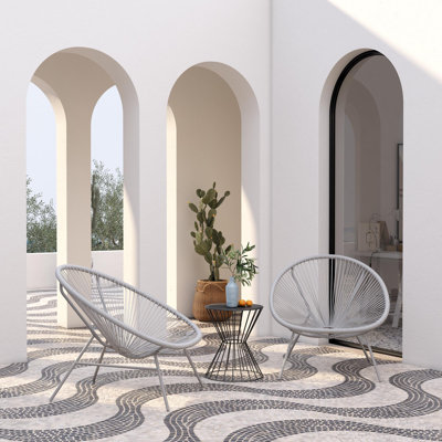 Outdoor Lounge Chair