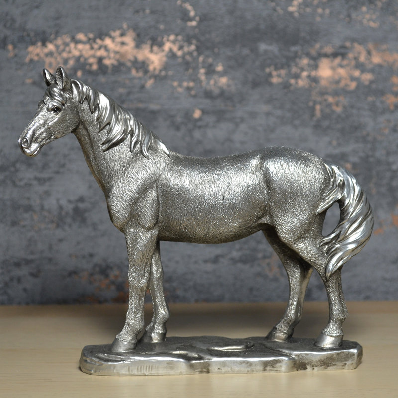 Vandergrift Animals Figurines & Sculptures