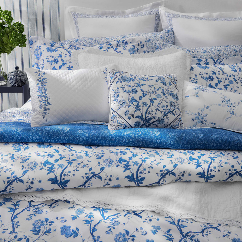 Laura Ashley Charlotte Cotton Reversible Blue Comforter Set, Queen Comforter + 2 Standard Shams