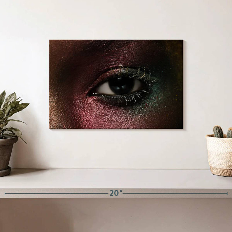 Shuttleworth Dramatic Eye Makeup, 8" H x 12" W