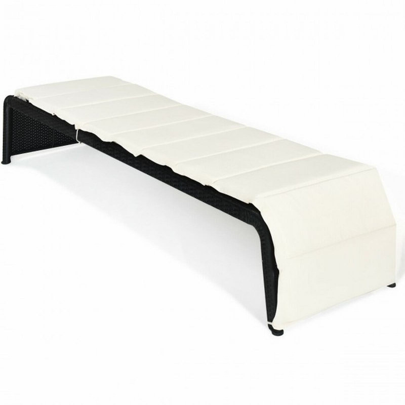 Chaise longue inclinable en rotin