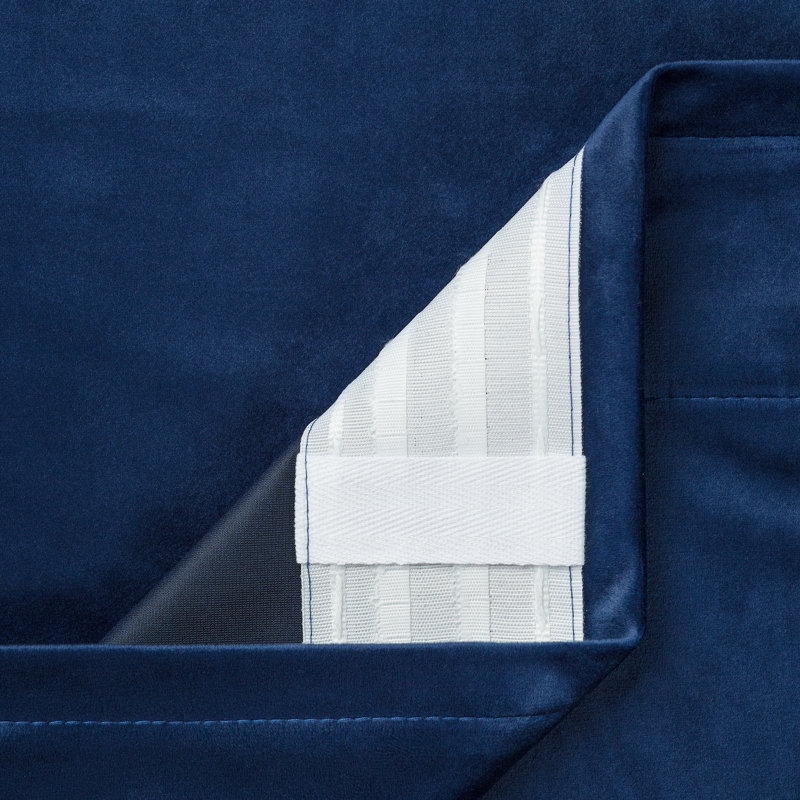 Rideaux obscurcissants en velours Mondragon, L 52 po x L 108 po, Indigo