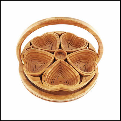 Bamboo Foldable Fruit Storage Basket with Creative Collapsible Design for Snacks, Nuts, and Home Decoration