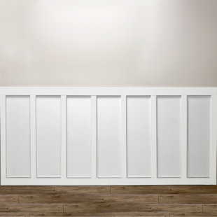 Ensemble de lambris en bois apprêté