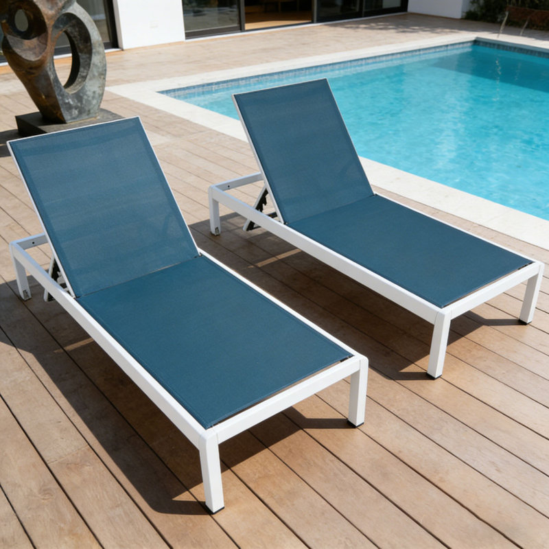 CHAISE LUNGE, 2, Blanc et bleu