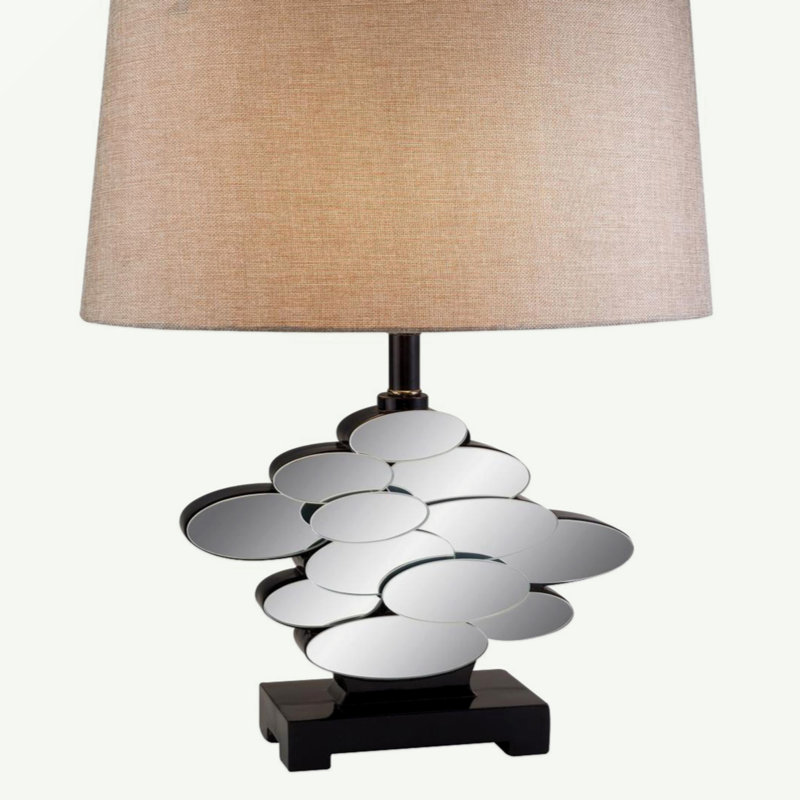 Lampe de table en bois massif Hamisi