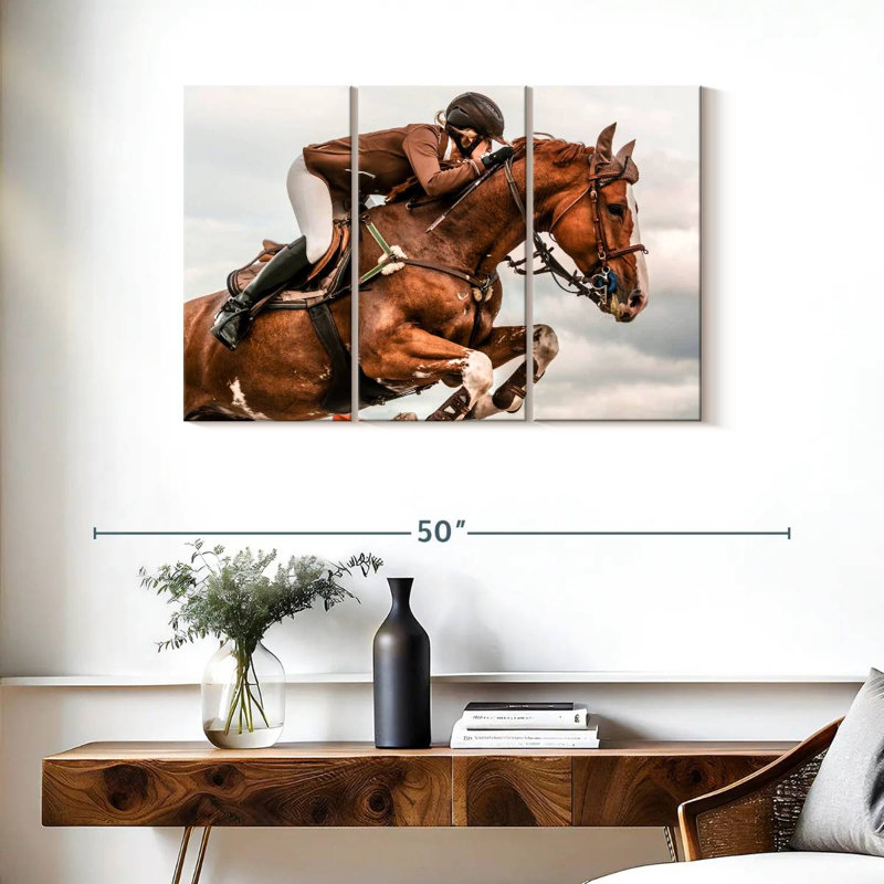 Sireci Equestrian Show Jumping, 24" H x 38" W