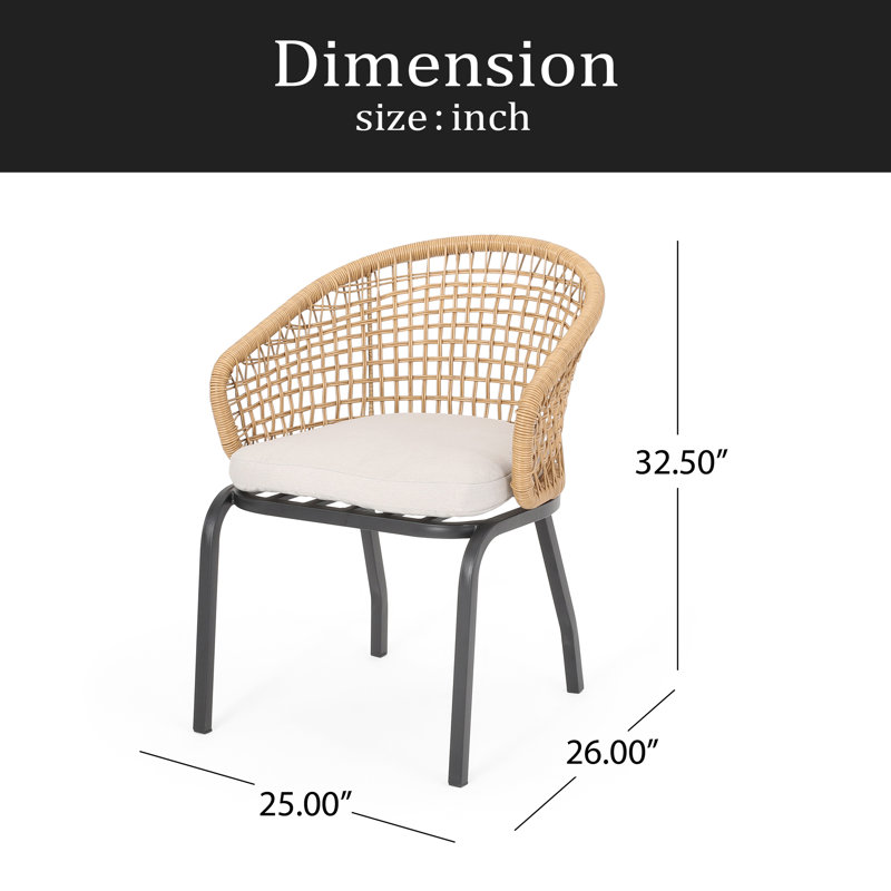 CHAISE ARIAS