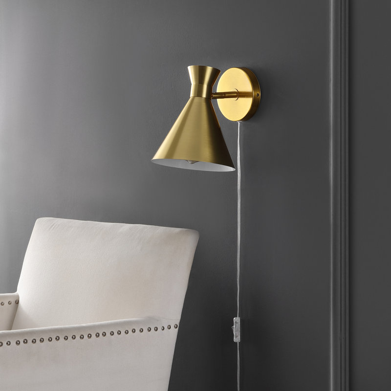 Puliafico Plug-in Armed Sconce, Brass Gold