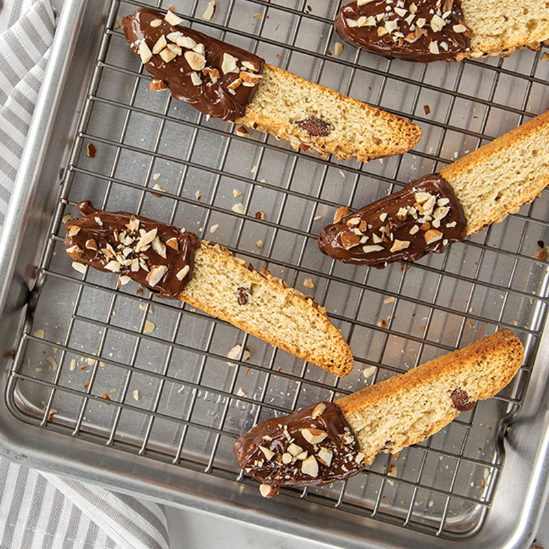 Nordic Ware Non-Stick Aluminum Baking Tray