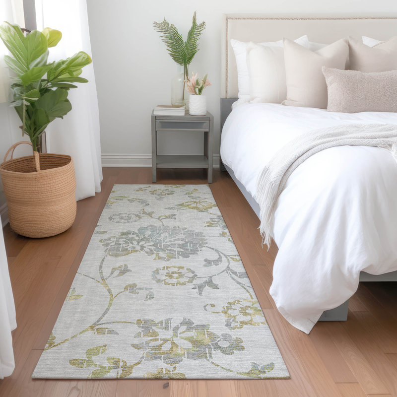 Malek Washable Floral Indoor / Outdoor Rug, Runner 2'3" x 7'6"