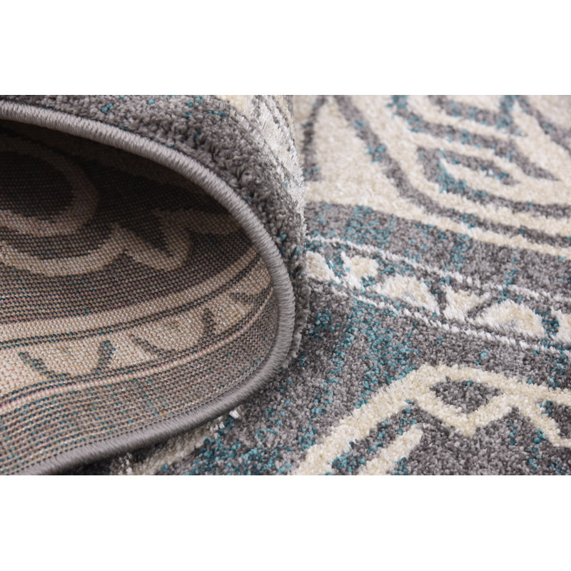 Redick Oriental Indoor Rug, Rectangle 2' x 3'1"