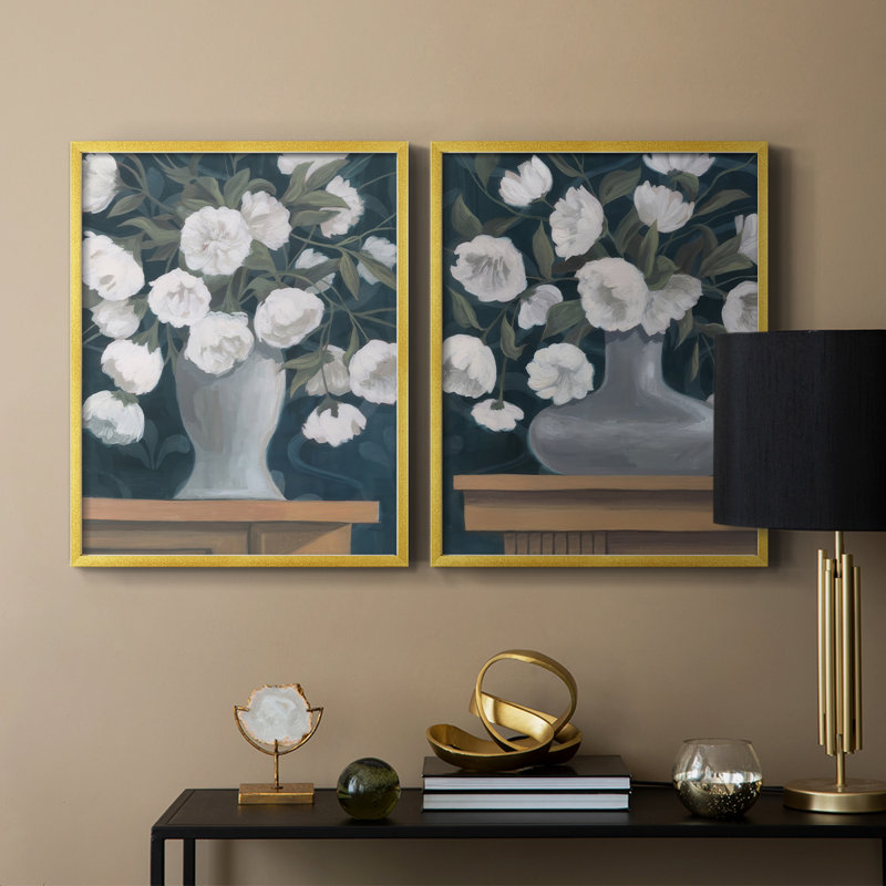 «Snowball Posies I», reproduction encadrée de qualité supérieure - prête à être accrochée - aucun clou requis - aucun clou requis