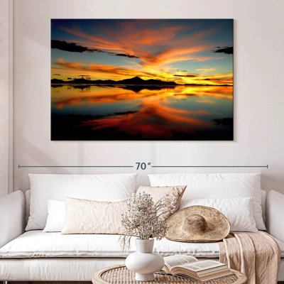 Sunset Lake Horizon