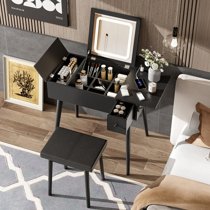 Meuble-lavabo noir 27,9 po avec miroir basculant et lumière DEL, coiffeuse avec station de charge, 2 tiroirs et panneau rabattable, ensemble de meuble-lavabo avec tabouret rembourré pour la chambre à coucher