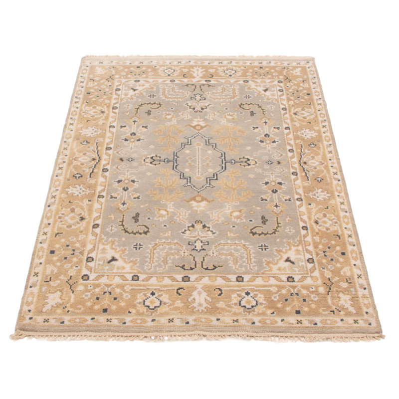 Tapis gris clair Royal Oushak 4 pi 0 po x 6 pi 2 po