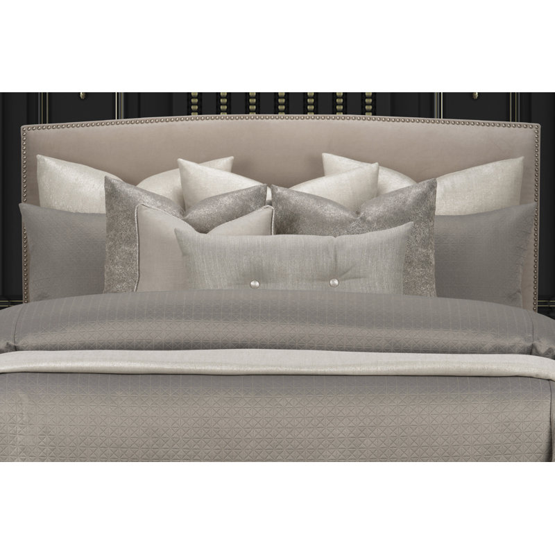 Manuscript Geometric Shimmering Supreme Duvet Cover and Insert Set, King Duvet Cover + 5 Shame + 4 Throw Pillows, Gray