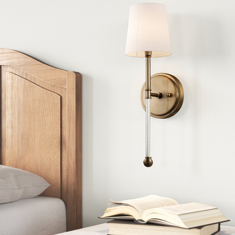 Bolen 5.5" W Dimmable Metal 1-Light Wallchiere, Burnished Brass