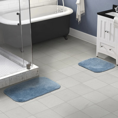 Billy-Dean Nylon 2 Piece Bath Rug Set with Non-Slip Backing