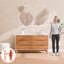 Commode 6 tiroirs Rio avec poignées intégrées et base en bois-1611642804