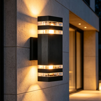 Brehan Aluminum Wall Light