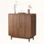 Buffet en noyer sculpté avec tablettes réglables et dispositif anti-basculement