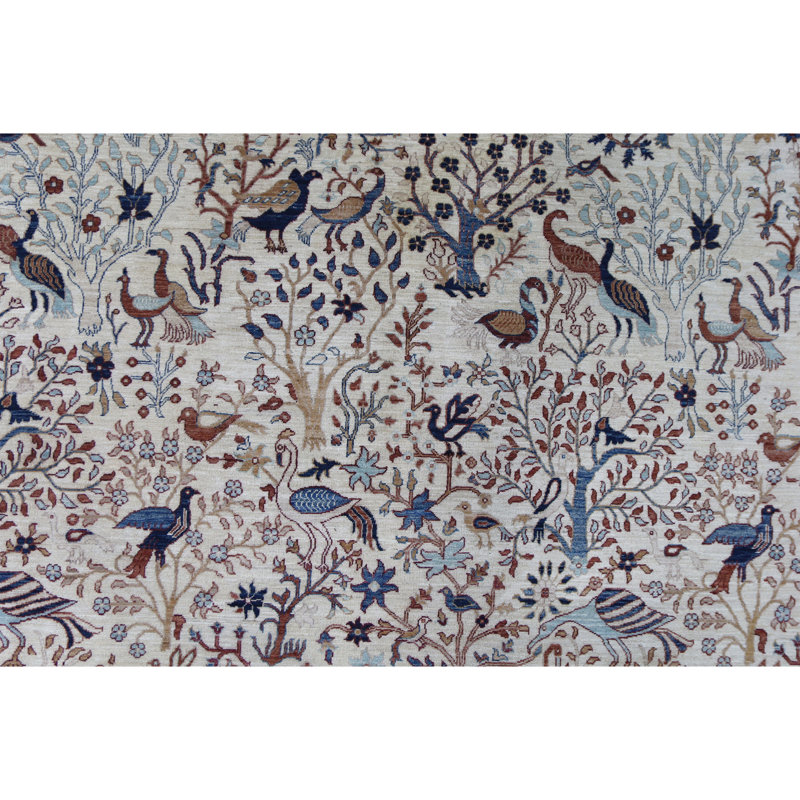 High-Quality Hand-Knotted Ivory And Blue Area Rug