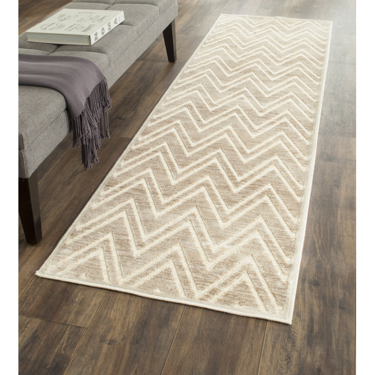 Haileymarie Performance Chevron Rug