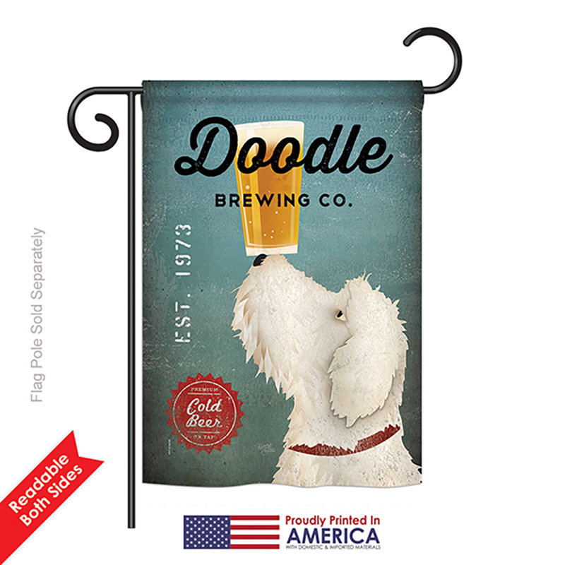 Drapeau de jardin en polyester 18,5 x 13 po Dalbury Doodle Brewing