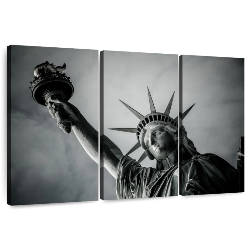 Rorry Overcast Statue Of Liberty, 24" H x 38" W