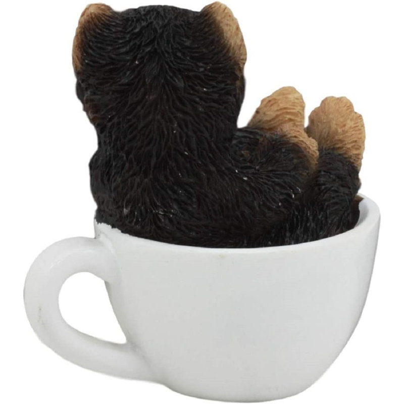 Statue tasse de thé Baltej Yorkie