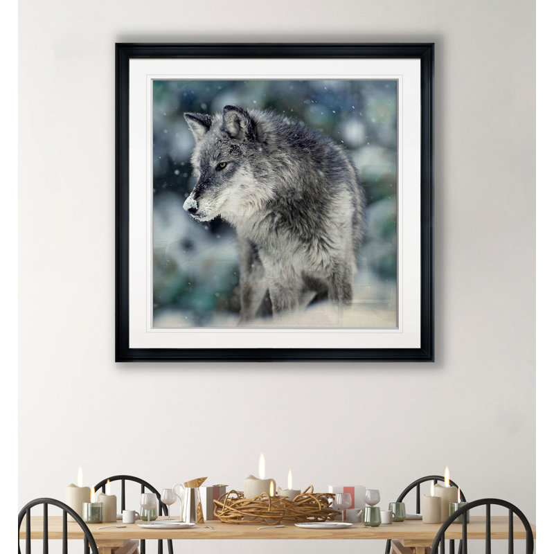 « winter watch », reproduction de photo, H 17,5 po x l 17,5 po x P 1,5 po, Cadre plastique noir