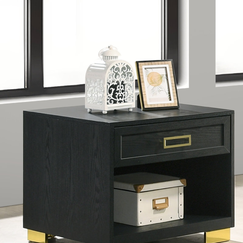 Table de bout contemporaine carrée 1Pc