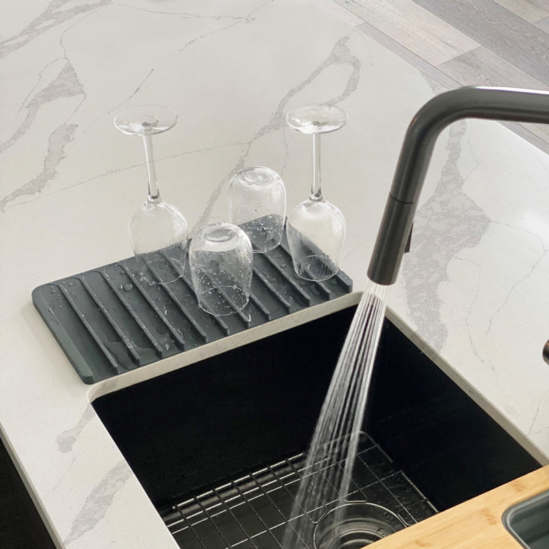 STYLISH Flex Silicone Drying Mat and Trivet, Dark Gray