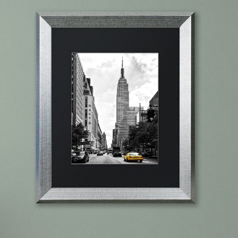 « vivre à new york », reproduction de photo encadrée, H 14 po x l 11 po x P 0,5 po, Noir