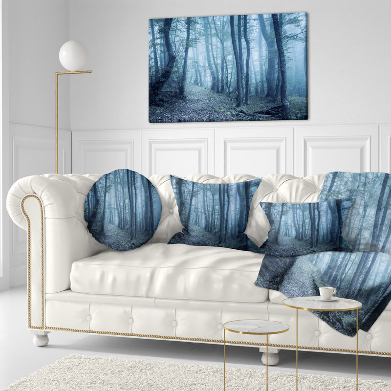 Spring Foggy Forest Trees - Coussin imprimé paysage