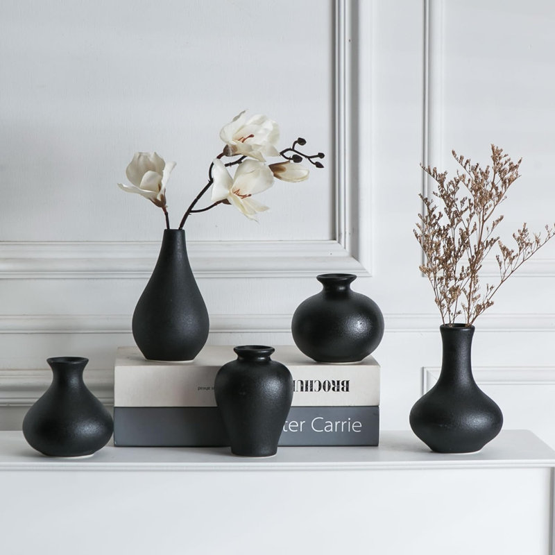Mohnton Ceramic / Porcelain Table Vase, Black