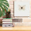 «Papillon blanc» par PhotoINC Studio-655522337