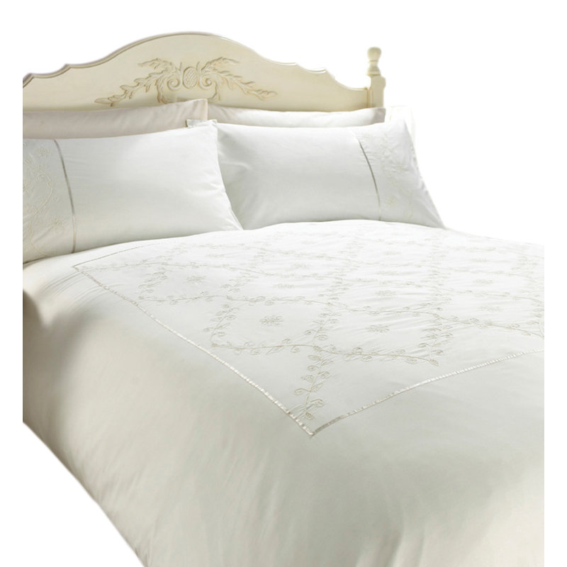Lucy Floral Duvet Cover Set with Pillowcases, White, Double Duvet Cover - 2 Standard Pillowcases
