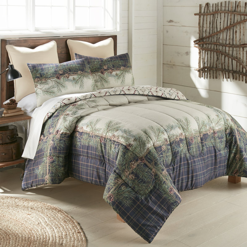 Donna Sharp Queen Reversible Pine Boughs Microfiber Comforter Set