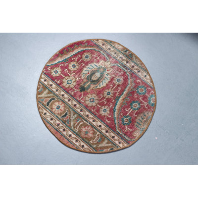 Tapis de porte rond turc avec un motif rétro rouge et beige avec des motifs floraux pour une décoration intérieure élégante